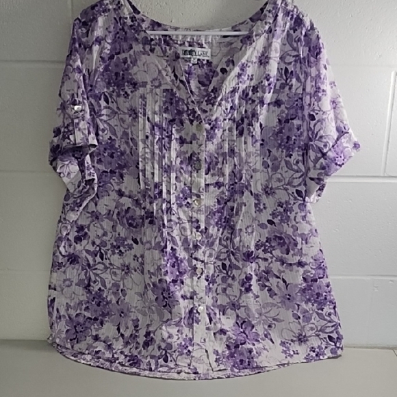 Crisp Cool Cotton V-neck Button up Shirt Feminine Details Shell Buttons - Picture 15 of 15